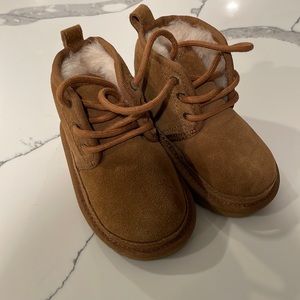 UGG Neumel II Toddler size 6 Brand New